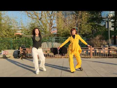 吉特巴,海来阿木演唱，听了一遍又一遍,square dance, dance, pop music, aerobics