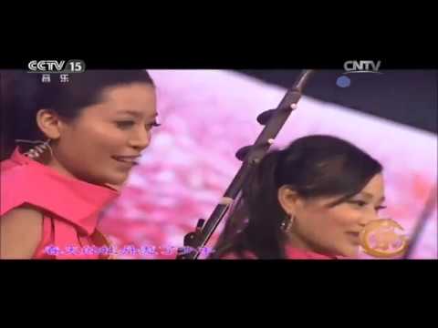 12 Girls Band - 花儿与少年 -《花儿与少年》 Flowers and youth - 2014