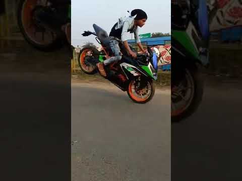 #ktm Rc 200  #rollingstunt  whatsapp#status #YouTubeshorts😱😱#shorts