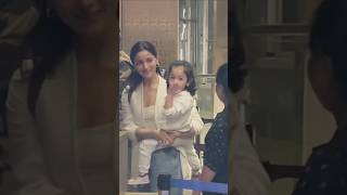 RAHA Kapoor Gives FLYING KISS To Paps As She Says BYE 😍 | Alia Bhatt, Ranbir Kapoor | #shorts #baby