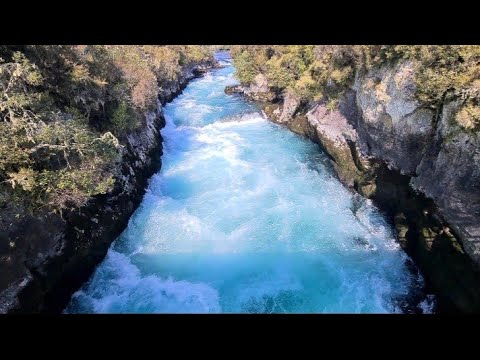 Huka Falls, Taupo, New Zealand #nzmustdo #nzmustsee