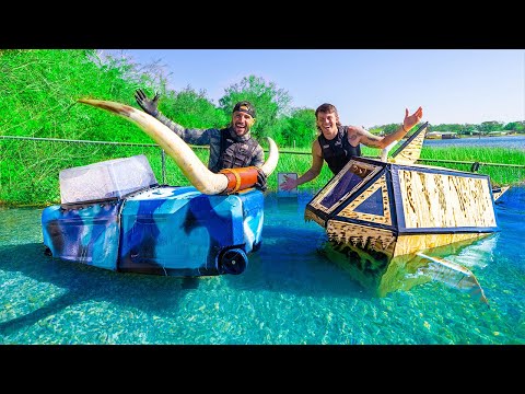 Homemade SUBMARINE vs SUBMARINE Underwater CHALLENGE!!! (underwater freakout)