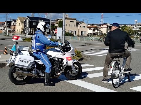 飲酒運転の犯人が逃走‼️ 白バイ＆覆面パトが追跡して逮捕‼️ (寸劇)　兵庫県警交通機動隊 アトラクション