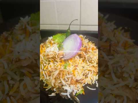 Try this boneless చికెన్ బిర్యానీ #shorts#youtubeshorts#food#biryani#chicken#viralvideo#cooking#