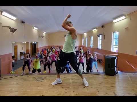 ZUMBA FITNESS - IN THE DARK - PURPLE DISCO MACHINE