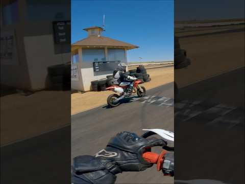 Yamaha Supermoto Raw sounds & lap #yamaha #sportsbike #bikelife #motorcyclmotorcycles ycles