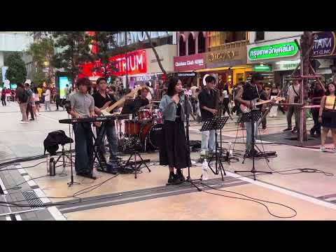 20241019 มูเตลู (MUTELU) - PiXXiE (Performed by Khaimoog x Capybara Band) @Siam Square Walking