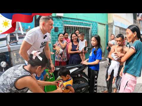 🇵🇭 Giving Money And Candies Away To The Children In The Hood With The Help Of My Subscribers!