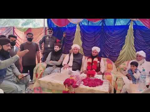 Allama Qari Habib Ur Rahman Freedi. fezle rab se aj Habib bhai he dhulah bna..shadi Mubarak.nikah pe