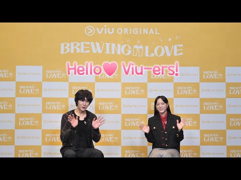 Kim SeJeong and Lee Jong Won Greet Viu-ers 💛