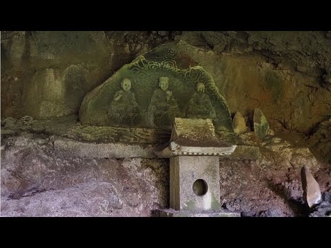 福師岳の三尊石仏までの山道