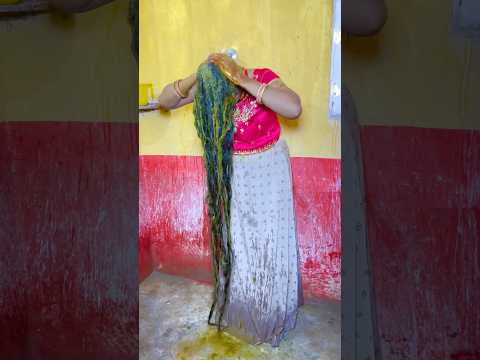 Mehndi washing on hair #shorts #shortsfeed #shortsvideo #shortsviral #shortsyoutube #hairwash #yt