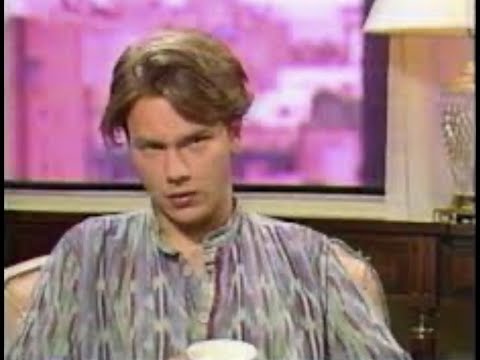 River Phoenix on Variety Tonight, 1990