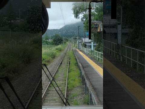 飯森駅に到着 #飯森駅 #jr東日本 #大糸線 #電車 #白馬村 #鉄道 #長野県 #たびその #遥か38万キロのボヤージュ #信州