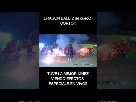 Drazon Ball Z se quedo Corto. Esta fue mi ni‎ñez viendo efectos especiales en vivo no en una TV.