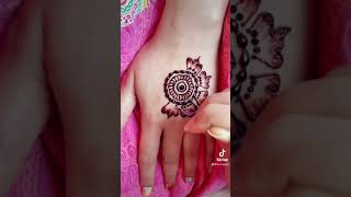 Mehndi design #short #youtubeshaots #designwithus #SHumera