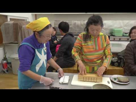 Sanma Sushi Making