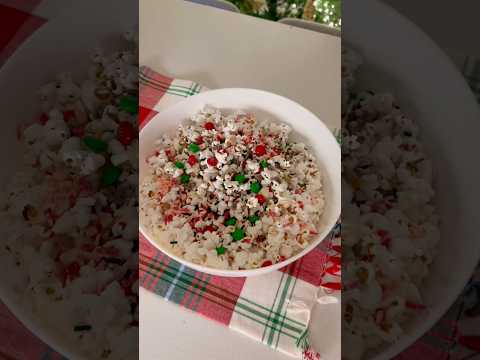 *SATISFYING* CHRISTMAS MIX! #christmas #popcorn #snacks #snackmix #kitchen #holidaywithyoutube