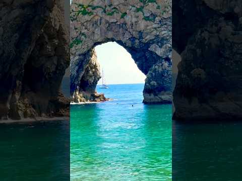 Durdle Door - Most beautiful beach in England !! 😍🇬🇧 #travel #top #beach #views