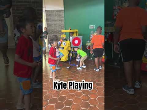 Playing time at the Town n Country Mall #happykids #playtime #kyle #canada #shorts