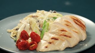 嫩煎雞胸白醬義大利麵 料理食譜【COOKY義式系列】 Chicken Pasta with Cream Sauce