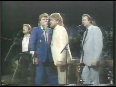 Ricky Skaggs - A Beautiful Life