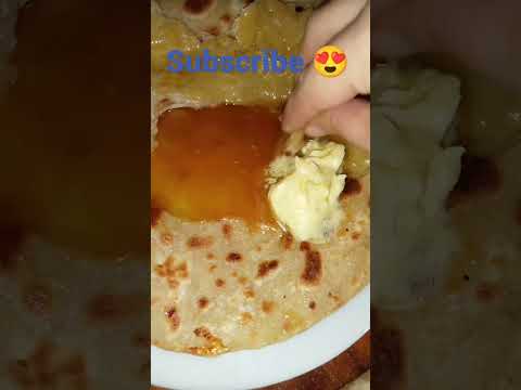 Winters Special Gur Wali Roti 😍 #shorts #youtubeshorts #reels #viral #winter #viralvideo