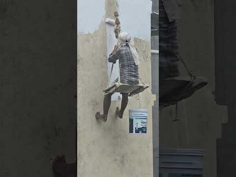 RISKING HIS LIFE TO EARN A FEW RUPEES