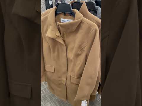 This is a good deal #storewalkthrough #yt #shopwithme #yt #ytshort #coat #kohls #kohlscash