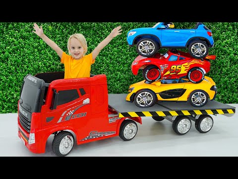 Chris opens a car shop - Funny stories for kids with toy cars