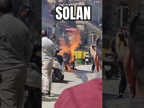 SOLAN LAKKAR BAZAR 😲 #fire #bike #2025 #solan #ytshorts #shorts