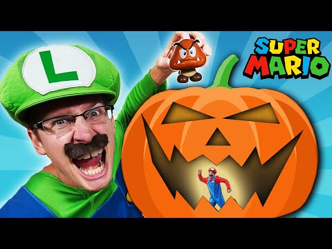 Mario Bros In Real Life - Spooky Halloween Pumpkin (Super Mario Bros Level)