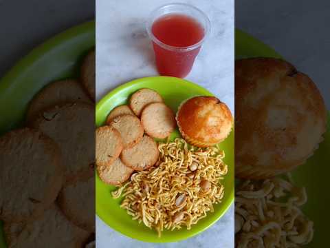 Me time wali Plate 😌 l Cupcake 🧁 aur Juice🥤 to hona hi chahiye l #shorts #shortsfeed