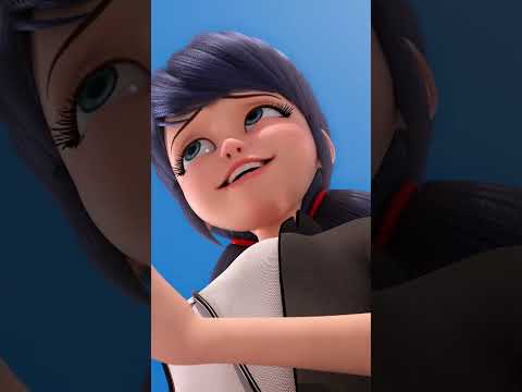 Mirando embobada a tu crush 💖😍 | LAS AVENTURAS DE LADYBUG | @disneychannelES