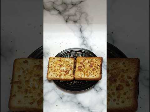 Cheese Bread Toast | Garlic Bread #shorts #youtubeshorts #garlicbread #cheesebreadtoast