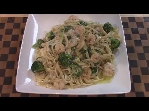 easy recipes for people that can't cook : garlic shrimp and broccoli pasta