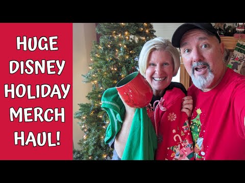 HUGE DISNEY HOLIDAY MERCH HAUL!