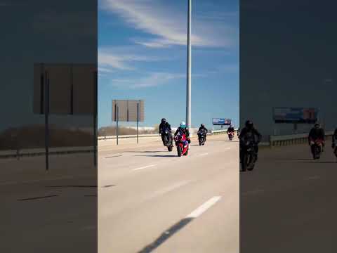 wow rombongan moge wheelie di jalan tol😍 #motovlog #moto #motorcycle #shortvideo #shorts #short