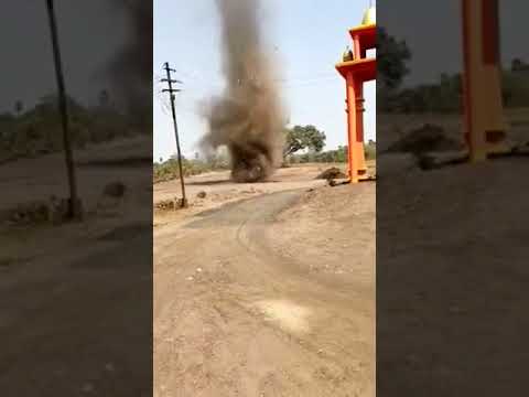 Google news in hindi #मुख्य_समाचार tornado news in hindi #shorts #viral #video #tornadonews #aajtak