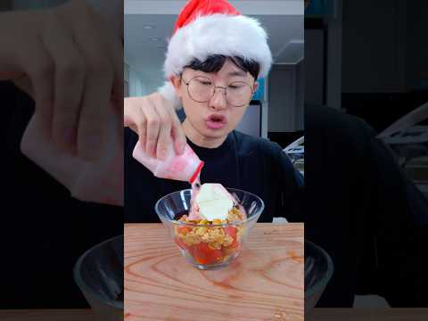 How to make Strawberry Ice Cream Cereal