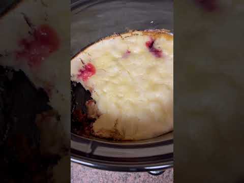 CHERRY PINEAPPLE DUMP CAKE #easybaking #slowcookerrecipe #dumpcake #cake #fyoupage #cooking #baking