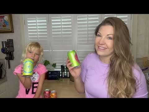 Mundt Family's Delicious POPPI Sparkling Prebiotic Soda Review!