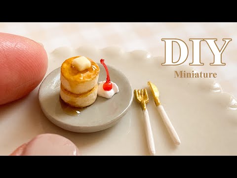 DIY | Miniature Miniature Pancakes, plates and cutlery made with air dry clay clay