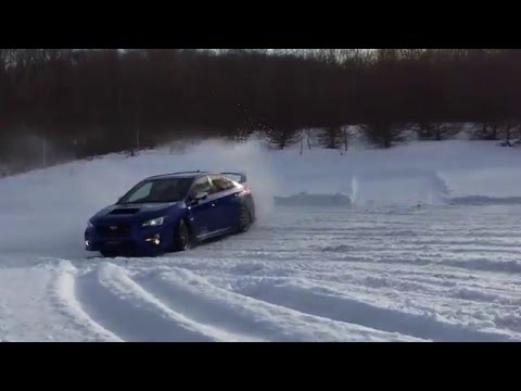 SUBARU 雪上走行