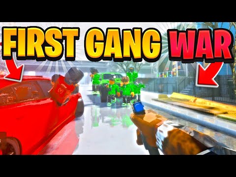 MY GANG HAD OUR FIRST WAR WITH A HUGE RIVAL GANG IN THIS BRONX ROBLOX HOOD GAME