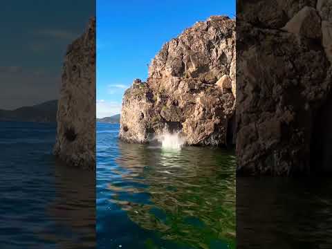 35ft Cliff #private #idaho #cliff #jumping #yar-craft