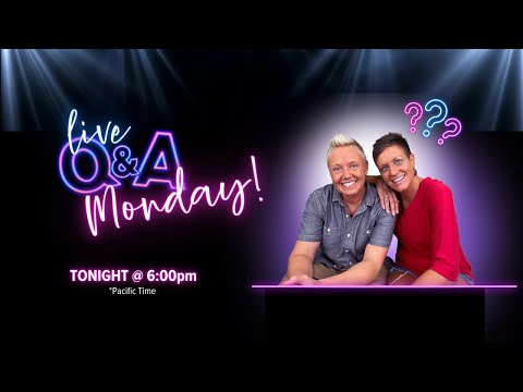 Q&A Monday Live | Two Crazy Cat Ladies