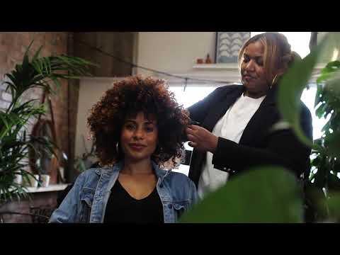 How to Enhance Natural Texture with Michelle Sultan