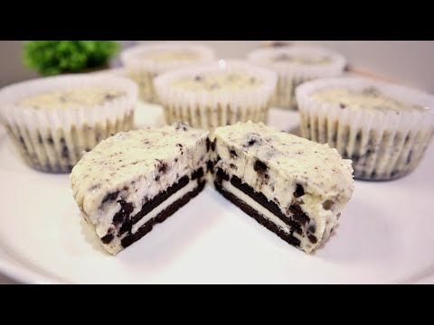 Cookies & Cream Cheesecake Mini Cupcakes