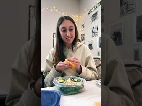 Teacher lunch vlog